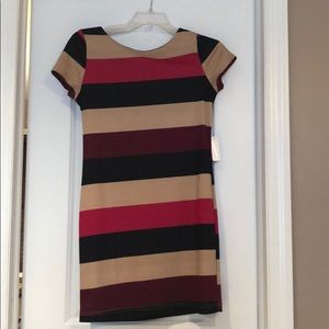 Never worn short sleeve dress.